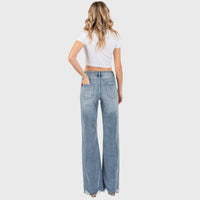 HIGH RISE STRETCH VINTAGE FLARE W/ FRAYED HEM
